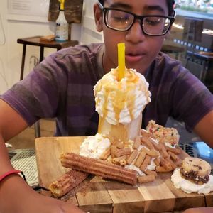 Meet your Posher, Daisy